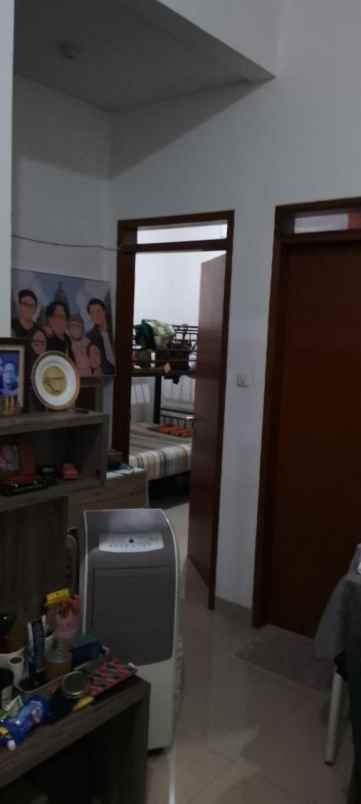 rumah komplek ambrapura