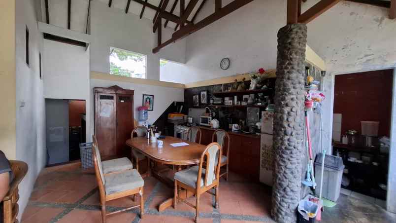 rumah komplek cibabat taman luas 2 menit pemkot cimahi