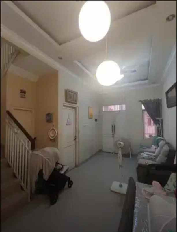 rumah komplek pondok cipta