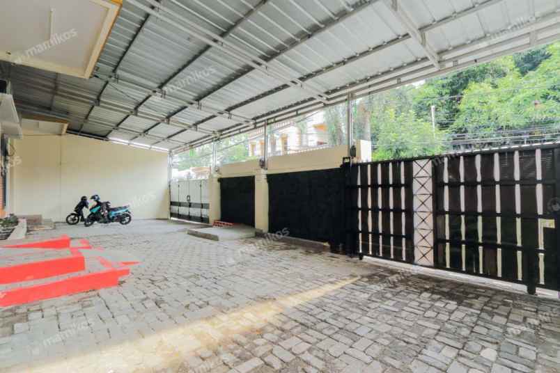 rumah kosan dijual di jakarta selatan 21 kamar shm