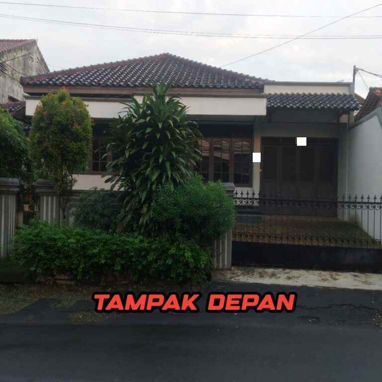 rumah luas hadap timur di jagakarsa jakarta selatan