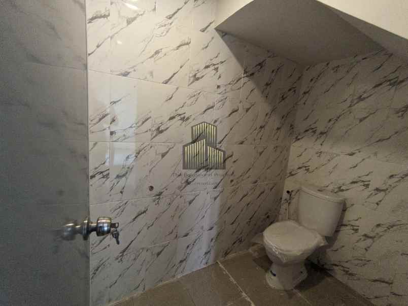 rumah mewah baru siap huni di pedurungan semarang