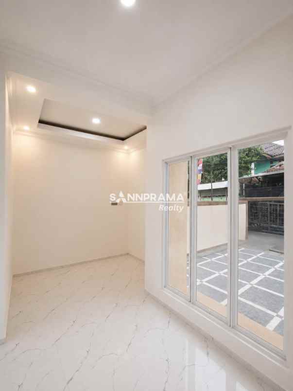 rumah mewah cuma 2 unit di mampang depok iml