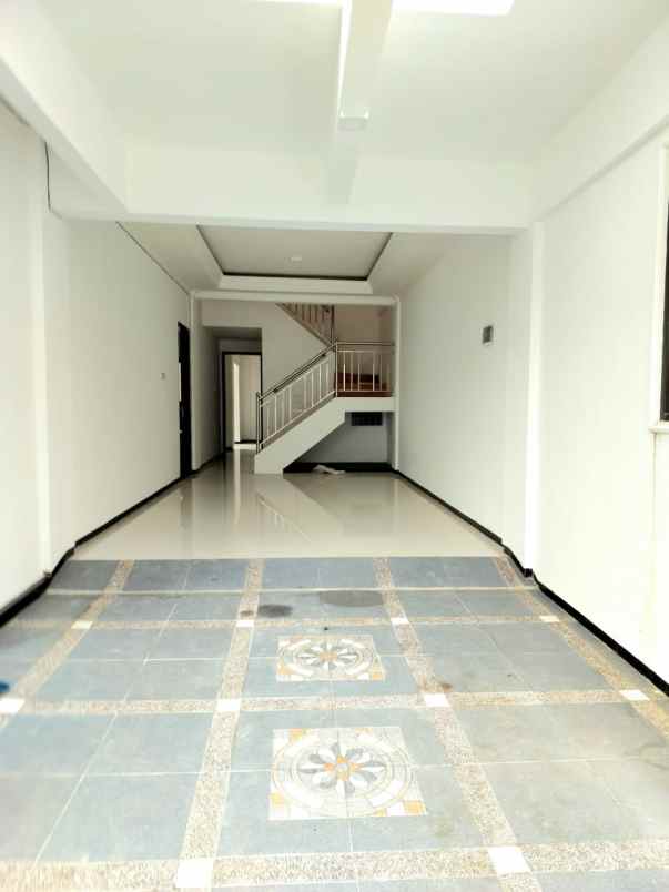 rumah mewah modern minimalis lokasi graha golf araya