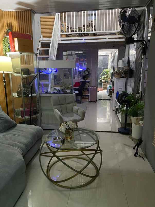 rumah mewah satu lantai di cluster tembalang semarang