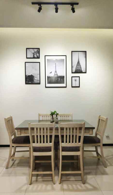 rumah mewah siap huni dekat cyber mall malang