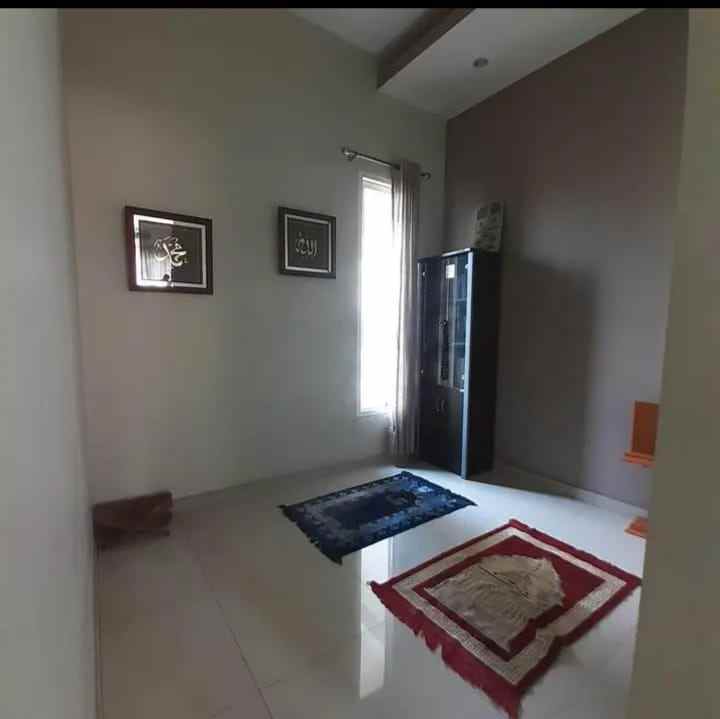 rumah mewah siap huni lokasi di suhat