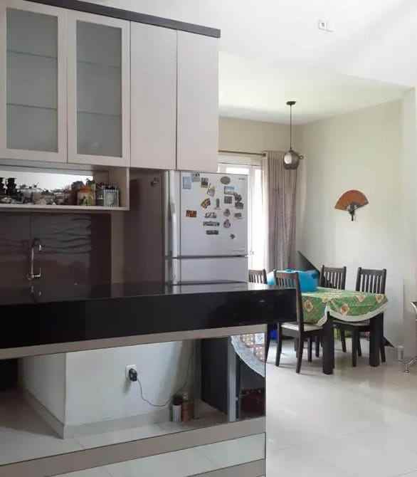 rumah mewah siap huni lokasi di suhat