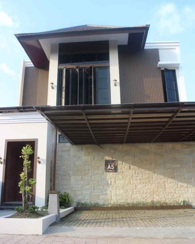 rumah mewah sleman dekat pemda sleman