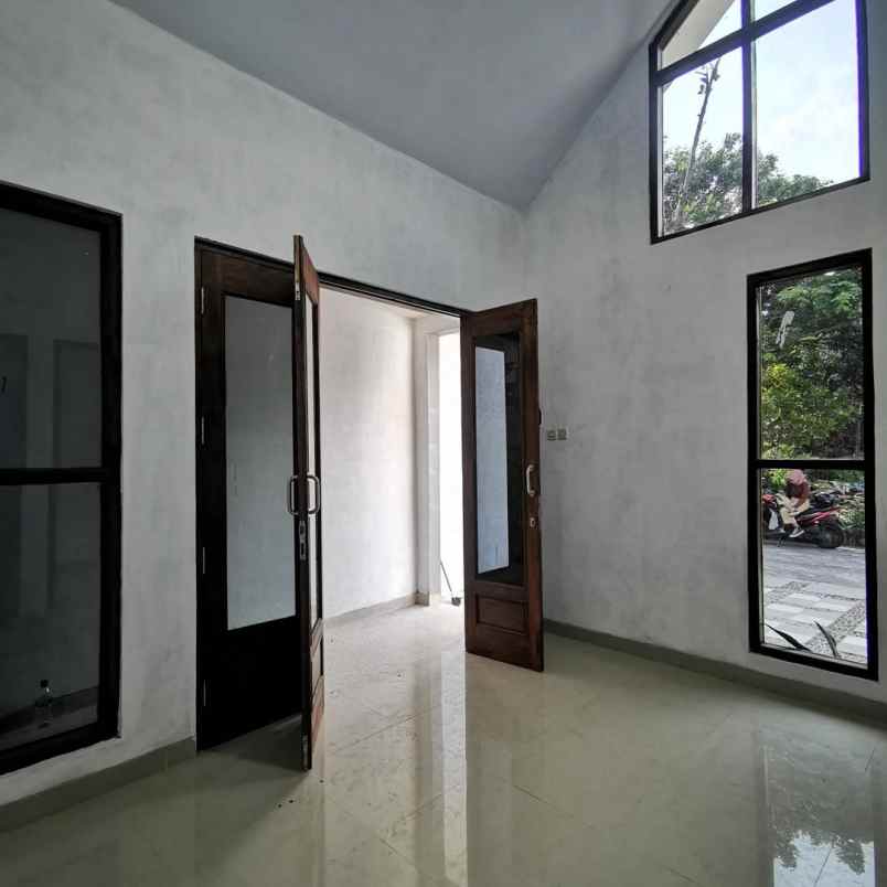 rumah mezzanine harga murah saja di kalasan sleman