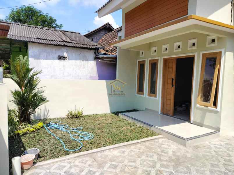 rumah minimalis dekat kampus 2 unriyo