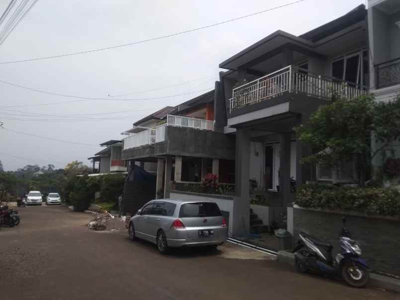 rumah minimalis komplek permana dekat smkn 3 cmh shm