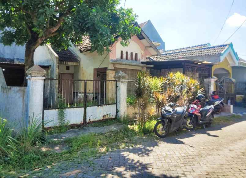 rumah murah hitung tanah di perum pepelegi waru wage