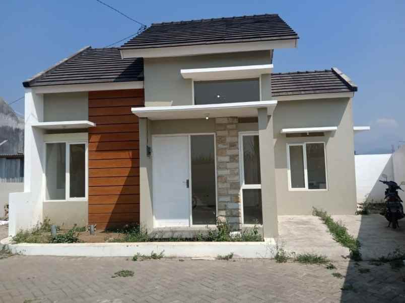 rumah murah modern lokasi wagir