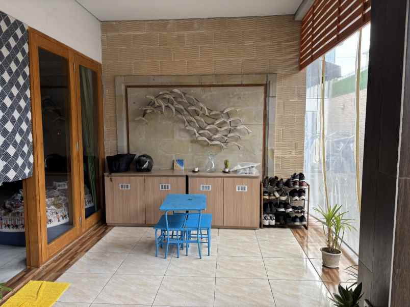 rumah one gate system di dalung dekat canggu bali