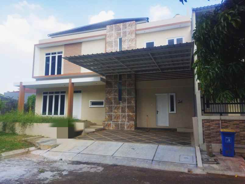 rumah pojok 5kamar citra gran cibubur