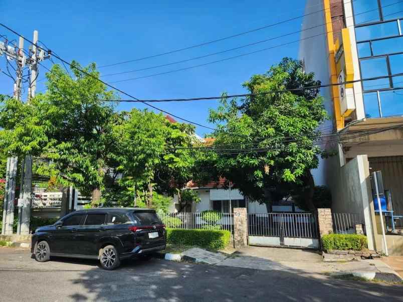 rumah pusat kota strategis ciliwung