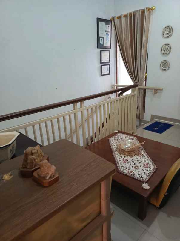 rumah second dalam cluster di jagakarsa jaksel