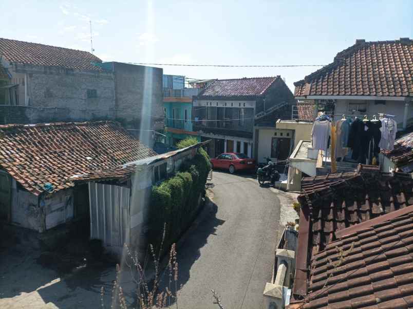 rumah second dekat sekolah di tarogong kidul garut