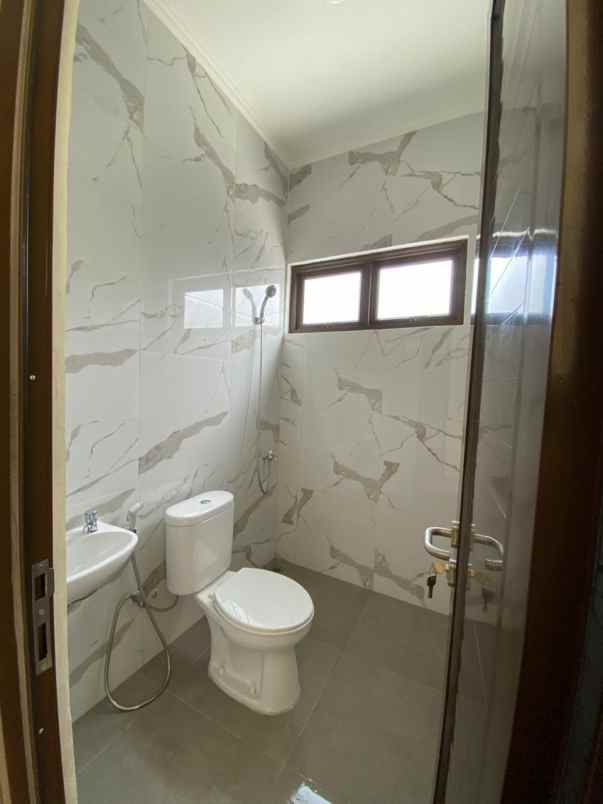 rumah siap huni 2 lantai di asana residence cibubur