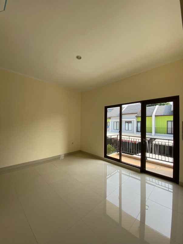 rumah siap huni 2 lantai di asana residence cibubur