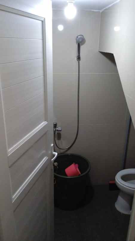 rumah siap huni dalam cluster di pasar kemis tangerang