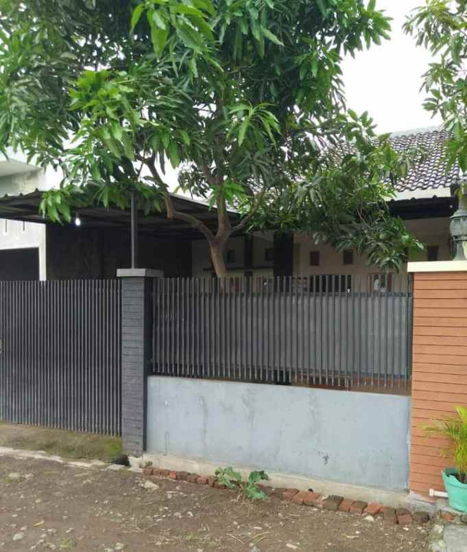 rumah siap huni dan full renov