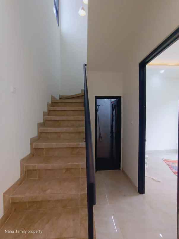 rumah siap huni di kelapa dua kebon jeruk jakbar