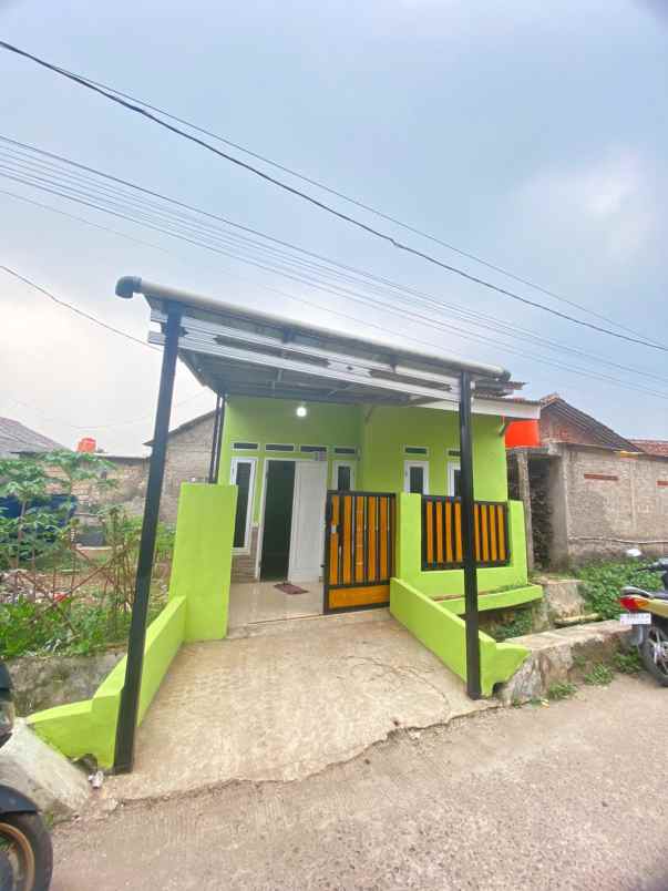 rumah terawat siap huni akses mobil dijual