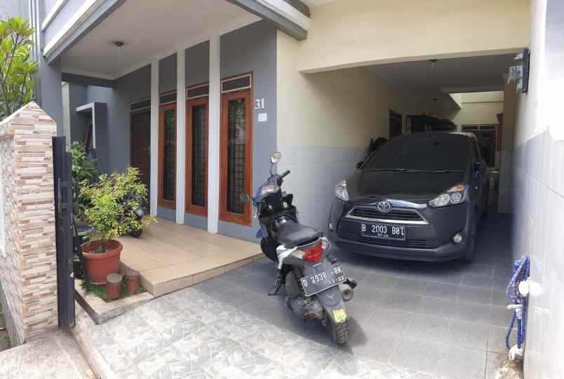 rumah tinggal area sukamenak