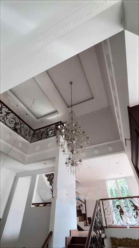 rumah tinggal di kelapa cengkir kelapa gading