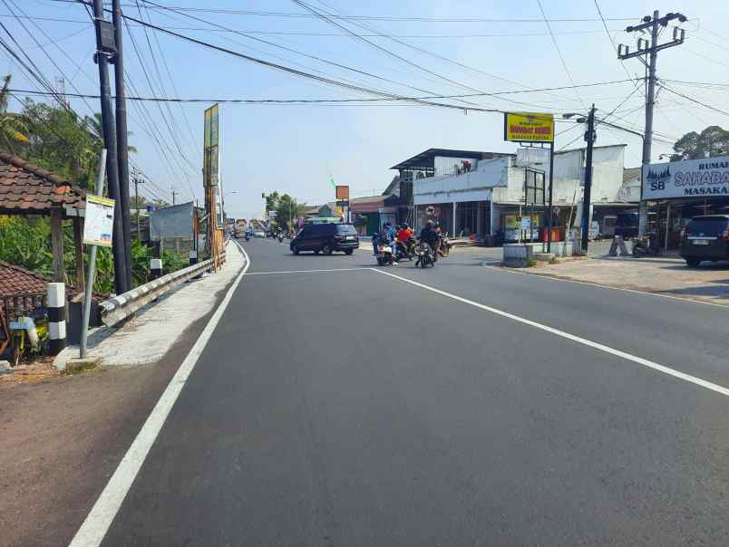 selatan uii jalan kaliurang 700 juta nego cocok kost