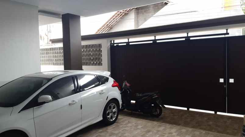 sijual rumah 3 lt bagus di rangkapanjaya baru depok