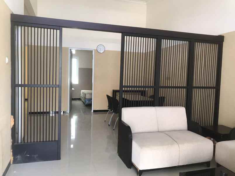 sukolilo dian regency siap huni full furnish