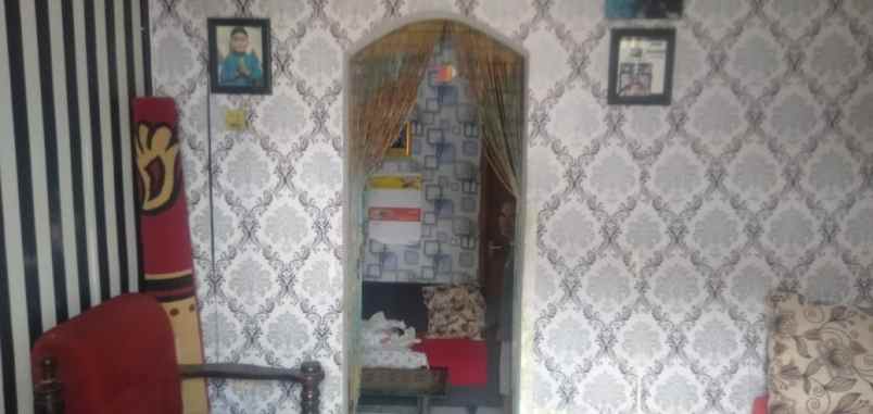 super murah rumah dan kios di kemiri muka beji depok