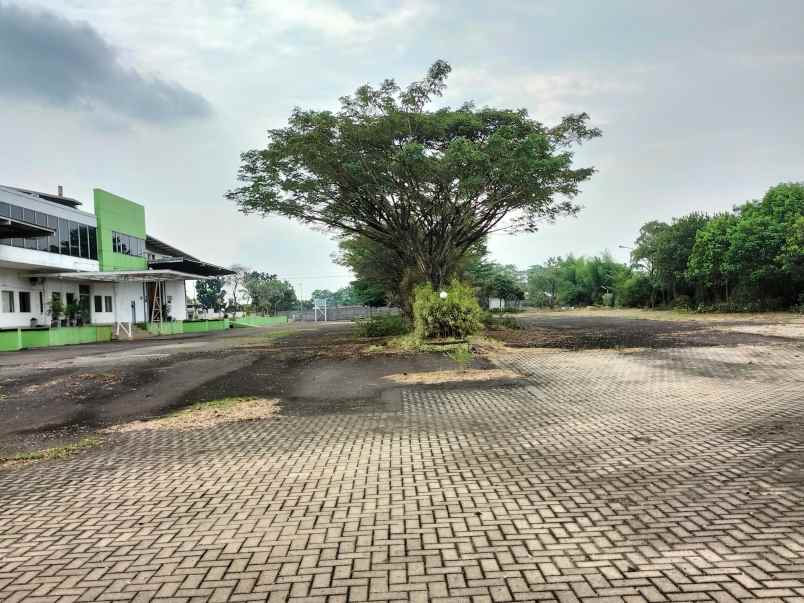 tanah dan bangunan pabrik di gunung sindur