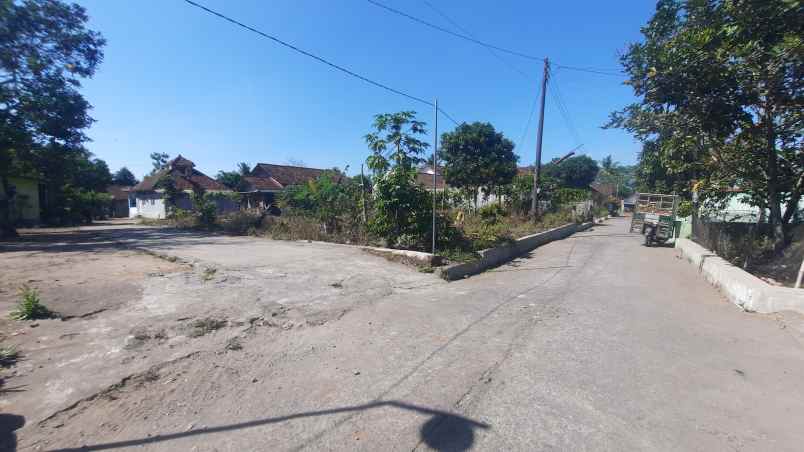 tanah dijual jakal km 12 7 menit kampus uii 300 jt an