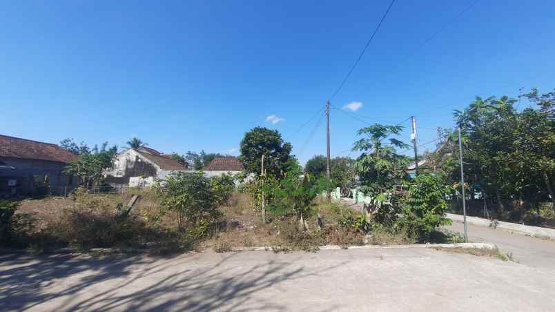 tanah dijual jakal km 12 7 menit kampus uii 300 jt an