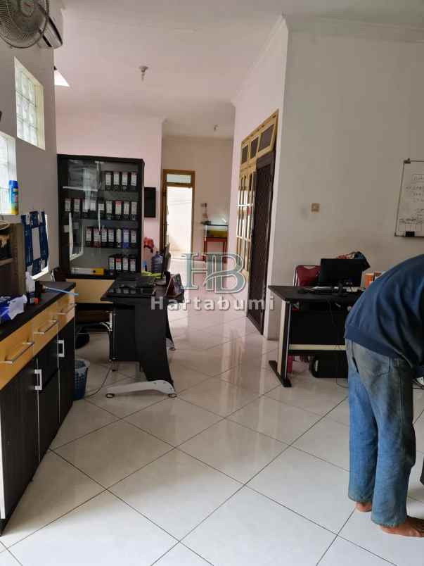 tanah gudang bonus rumah lebar depan 18m siap ajb