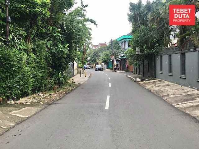 tanah kemang