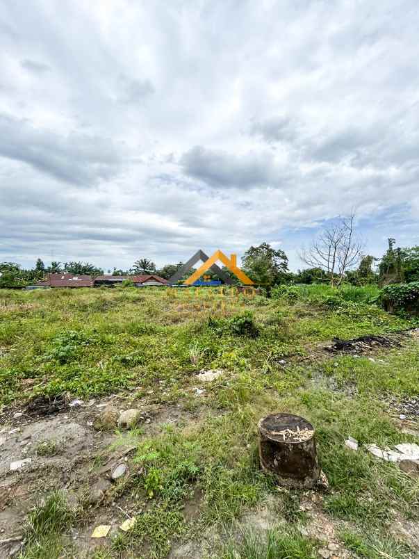 tanah kosong di jalan lintas binjai stabat karang rejo