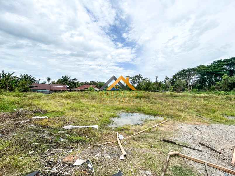 tanah kosong di jalan lintas binjai stabat karang rejo