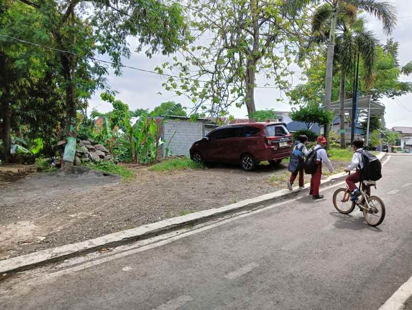 tanah siap bangun sendangguwo dekat jalan majapahit