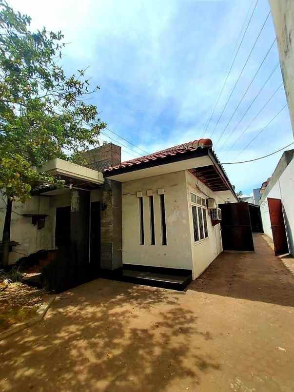 tempat usaha rumah kantor nol jalan di raya kenjeran