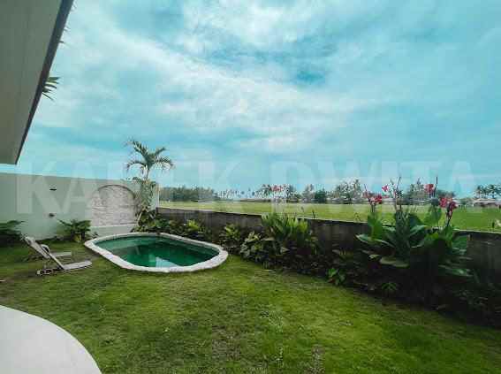 villa leasehold kedungu view sawah dekat pantai