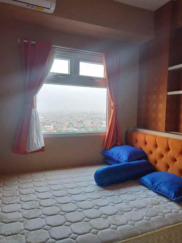 apartemen green pramuka city disewa tahunan siap huni