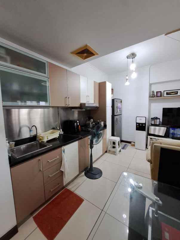 apartemen waterplace tower e semi furnished lantai 17