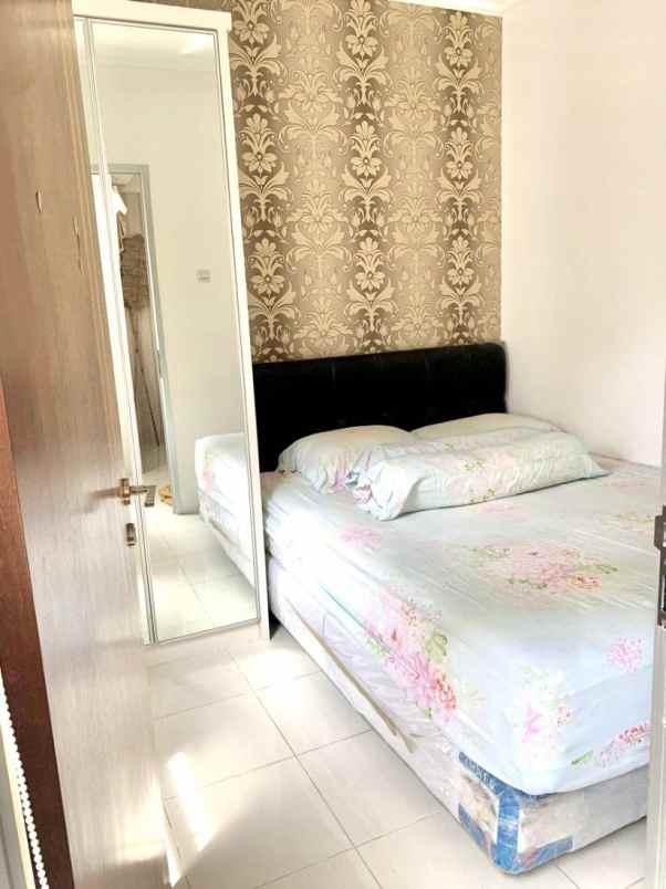 apartment puncak kertajaya full furnish interior