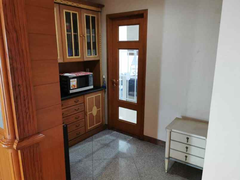 dijual apartemen apartemen marina tower