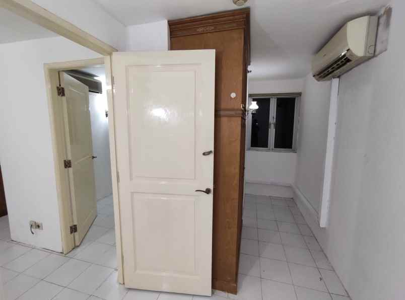 dijual apartemen apt wisma gading permai